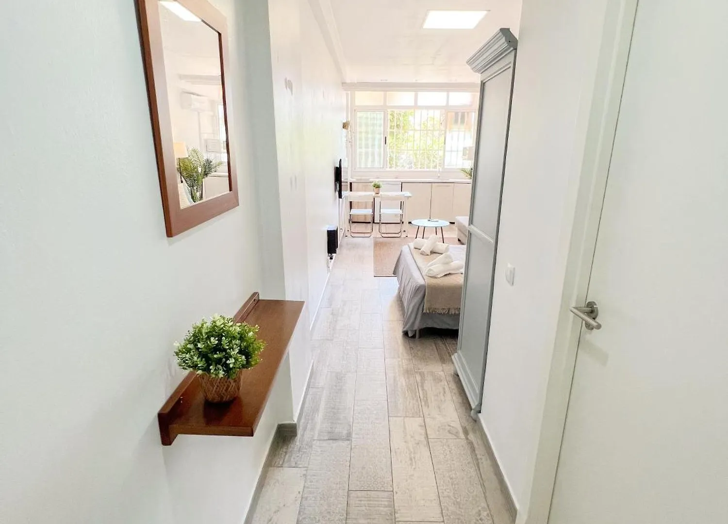 Apartment Cozy Studio With Pool Acuario Benalmadena
